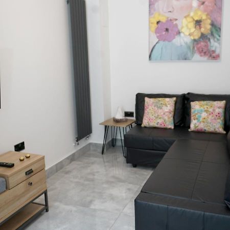 Luxury London Garden Home Sleep 7, 2 Mins To Metro Londres Exterior foto