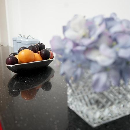 Luxury London Garden Home Sleep 7, 2 Mins To Metro Londres Exterior foto