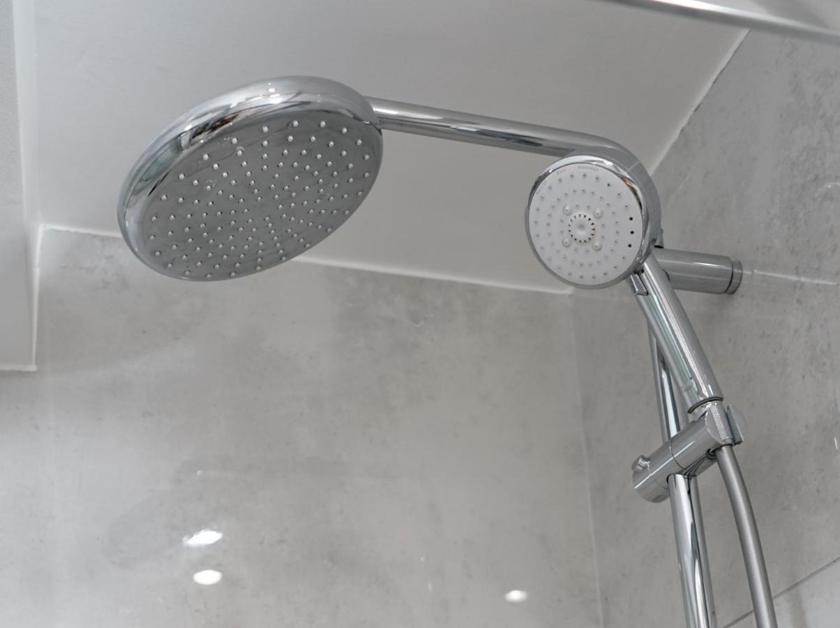 Luxury London Garden Home Sleep 7, 2 Mins To Metro Londres Exterior foto