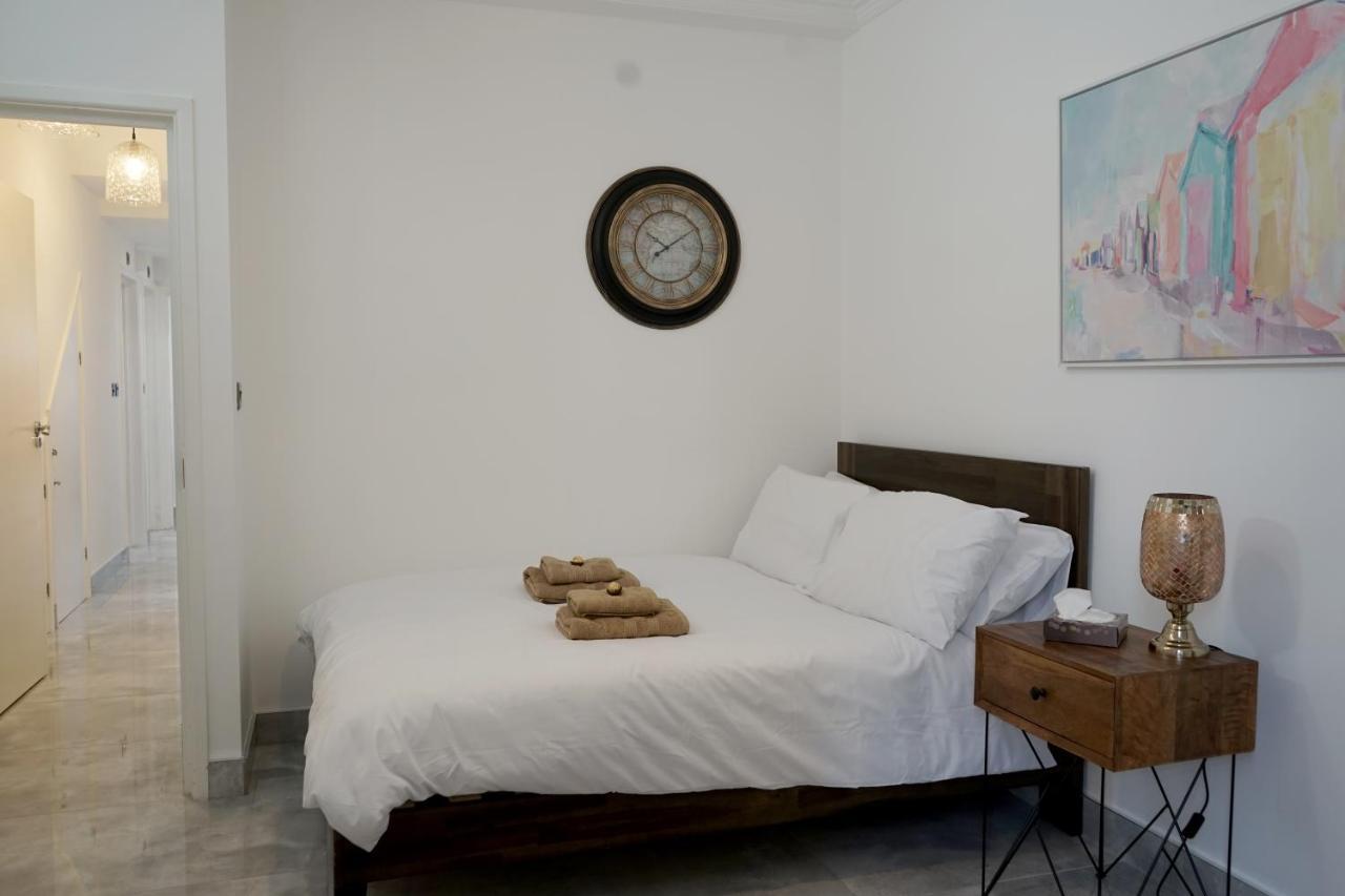 Luxury London Garden Home Sleep 7, 2 Mins To Metro Londres Exterior foto